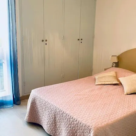 Apartment F2 Avec Terrasse, Parking, Ascenseur Et Wifi - Animaux Acceptes - Amelie-les-bains - Fr-1-703-86